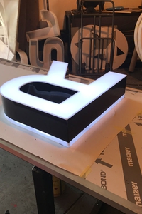 Sign-Out-LED-NEON-SIGNS-03