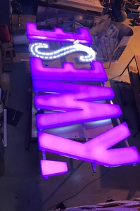 Sign-Out-LED-NEON-SIGNS-05